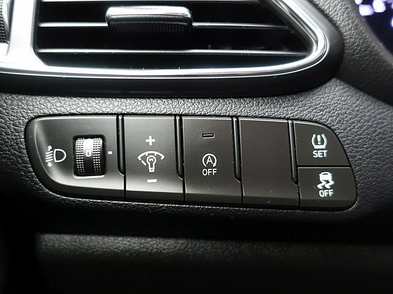 Hyundai i30 - Zdjęcie 16