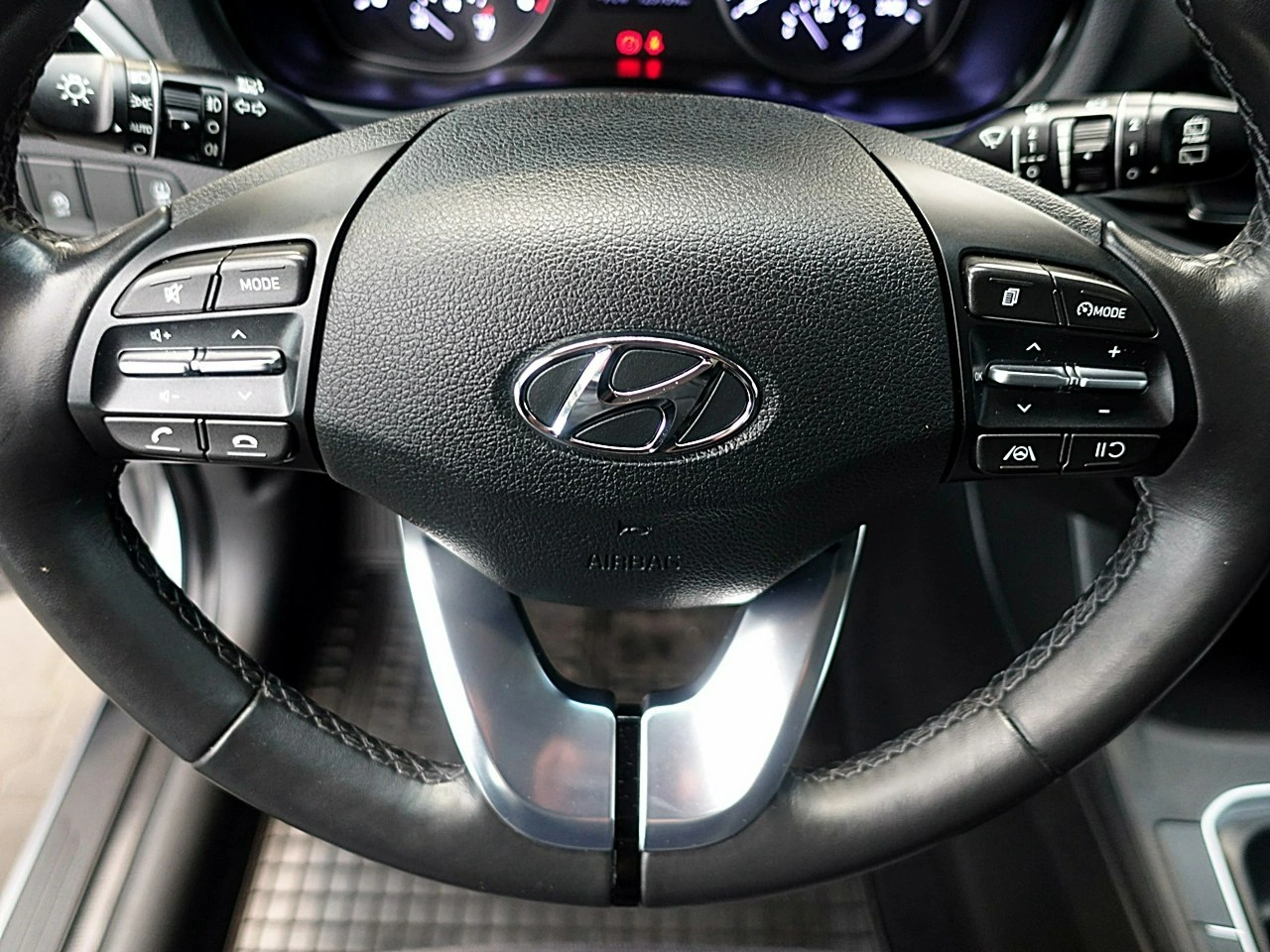 Hyundai i30 - Zdjęcie 17