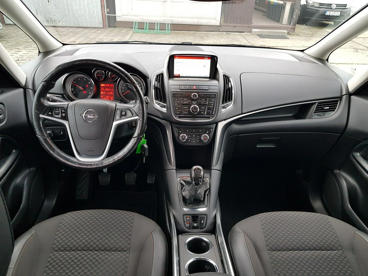 Opel Zafira - Zdjęcie 11