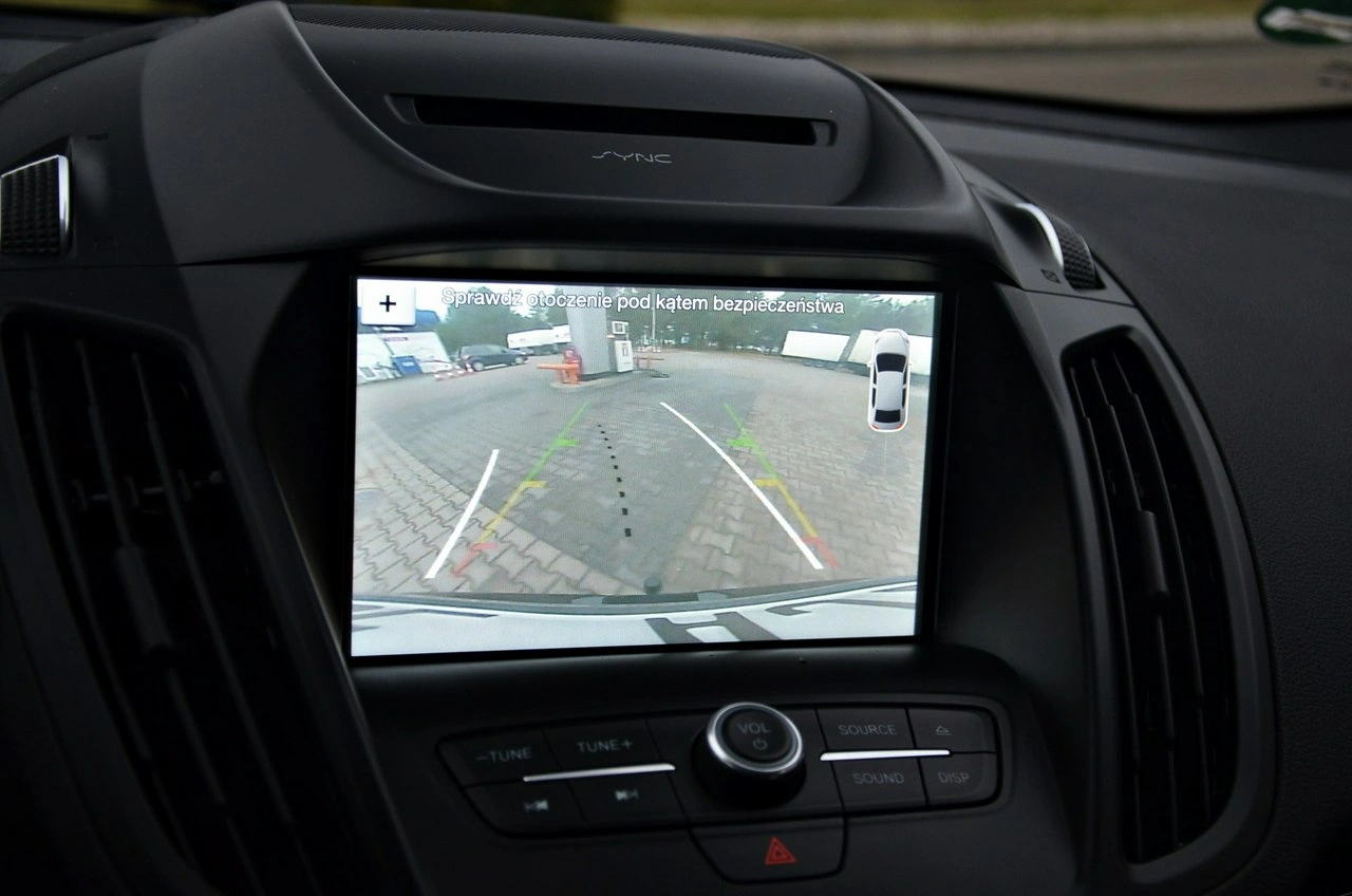 Ford Kuga - Zdjęcie 28