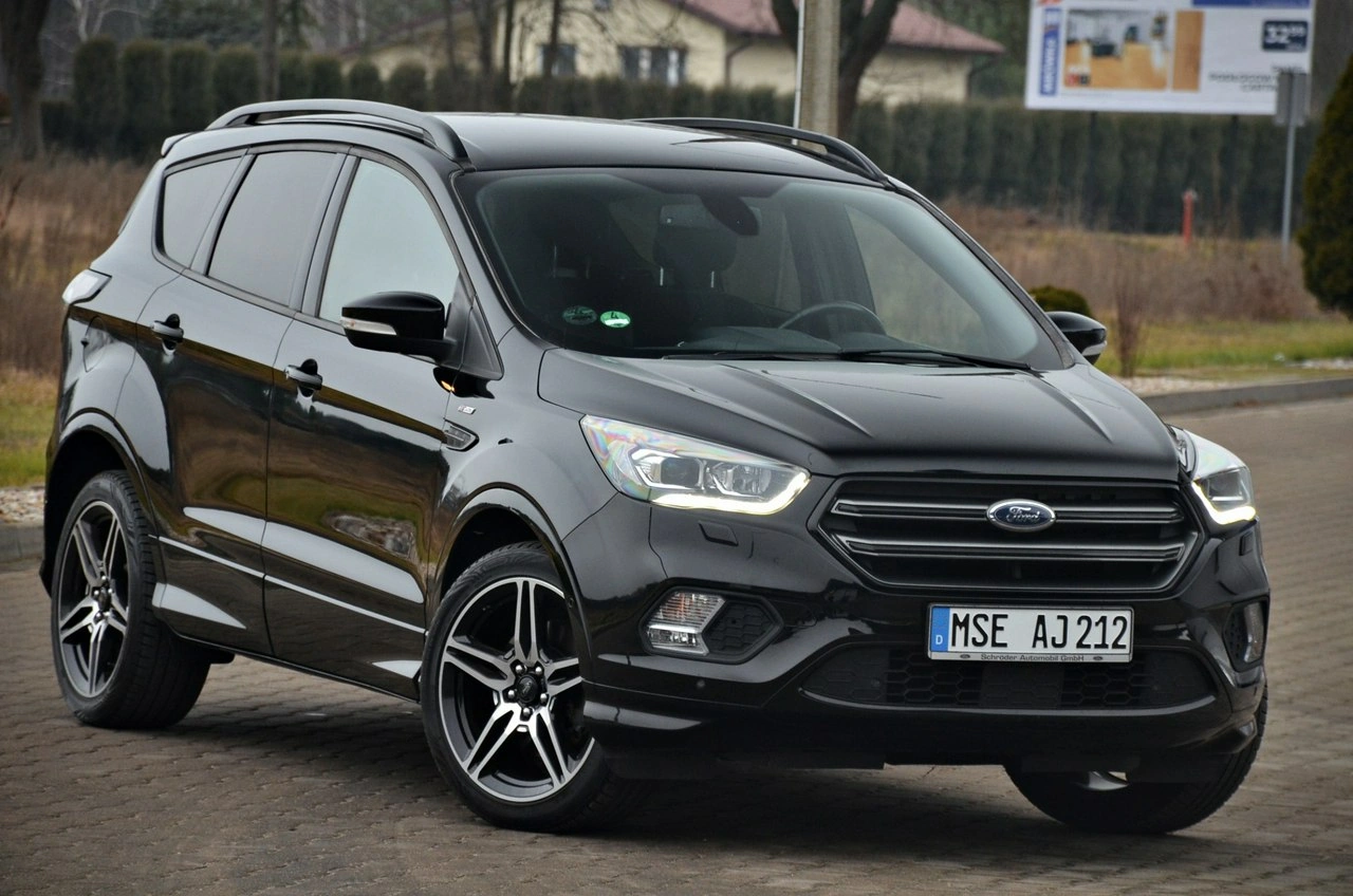 Ford Kuga - Zdjęcie 1