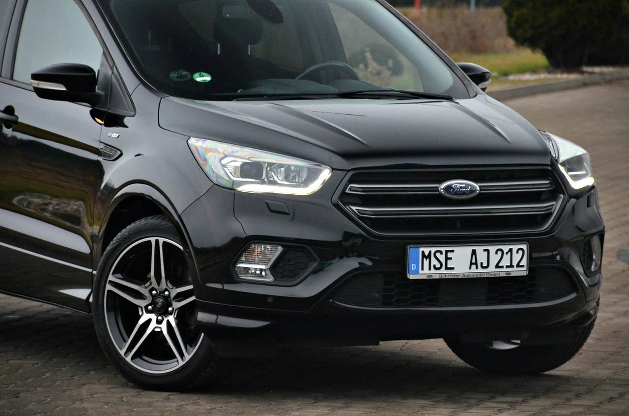 Ford Kuga - Zdjęcie 3