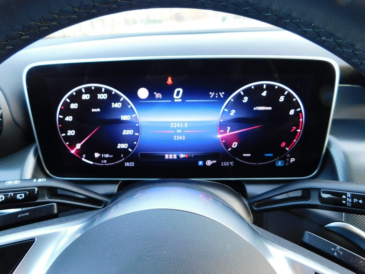 Mercedes GLC 200 - Zdjęcie 9