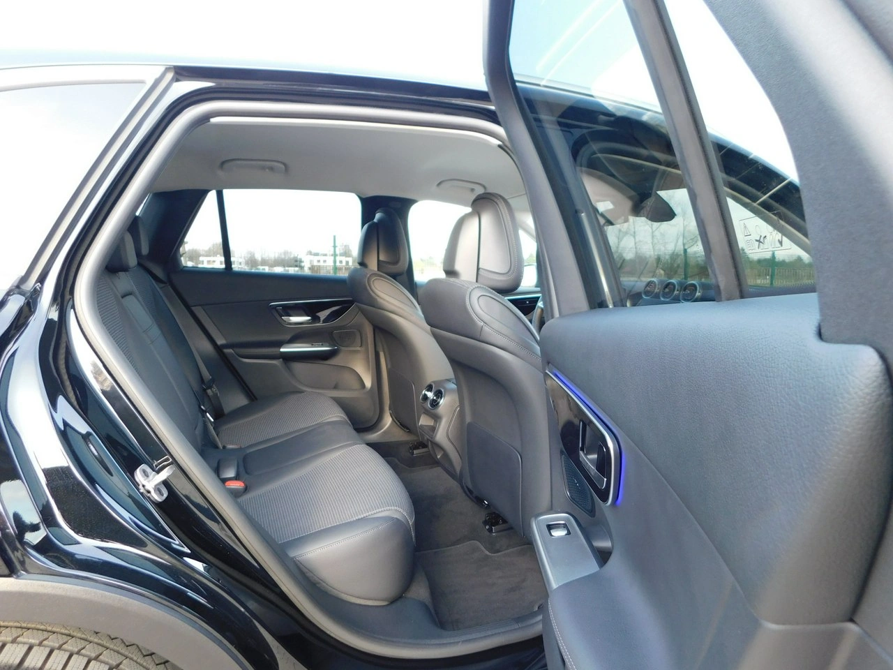 Mercedes GLC 200 - Zdjęcie 18