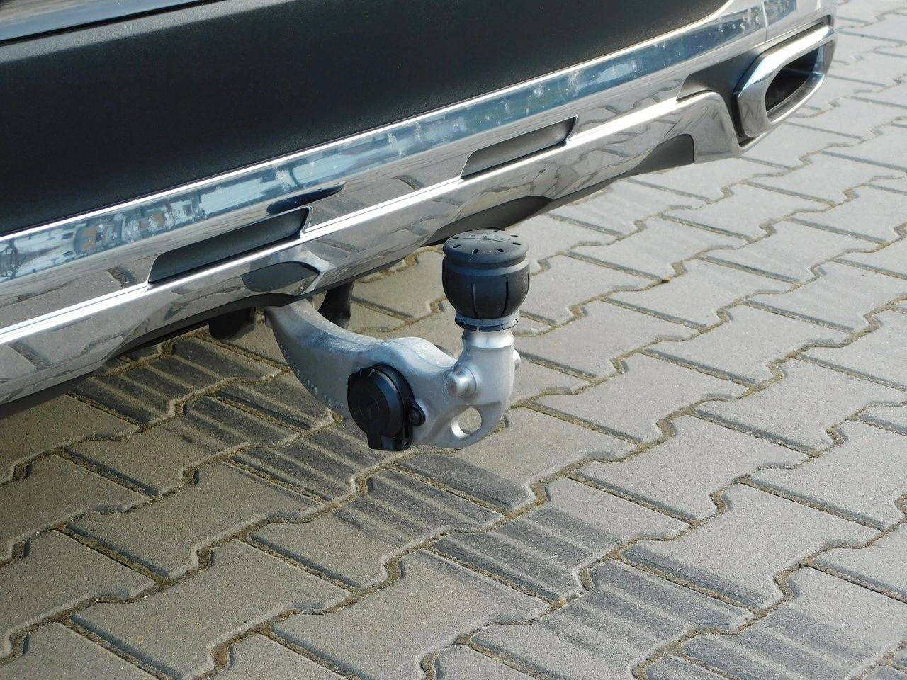 Mercedes GLC 200 - Zdjęcie 24