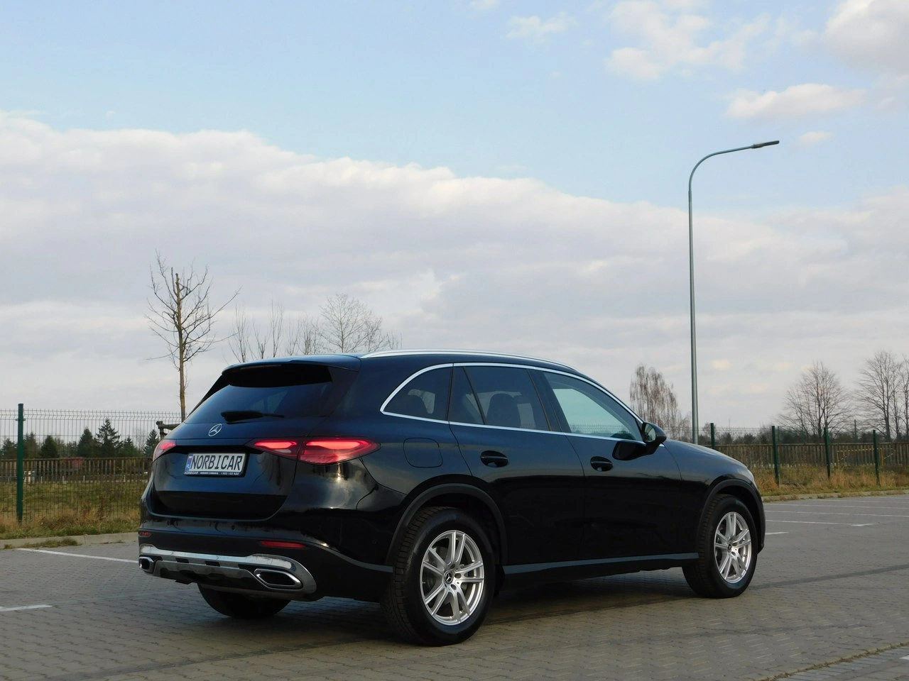 Mercedes GLC 200 - Zdjęcie 31