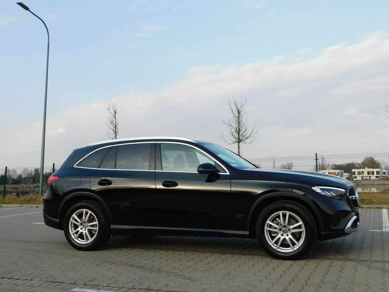 Mercedes GLC 200 - Zdjęcie 32