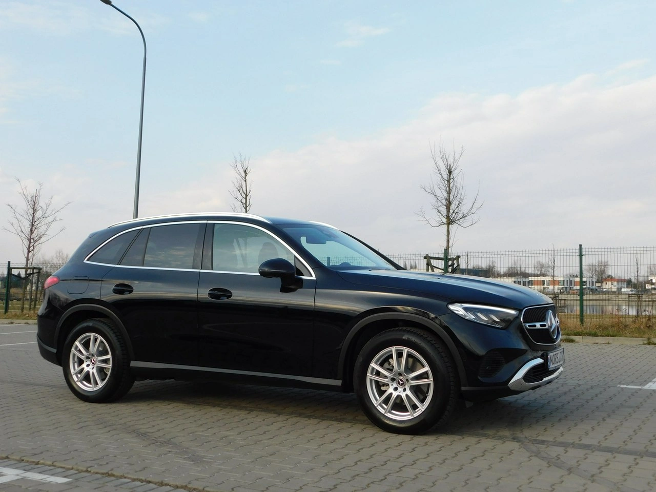 Mercedes GLC 200 - Zdjęcie 33