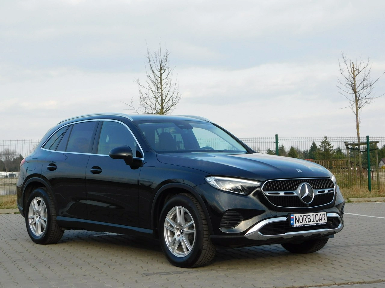 Mercedes GLC 200 - Zdjęcie 34