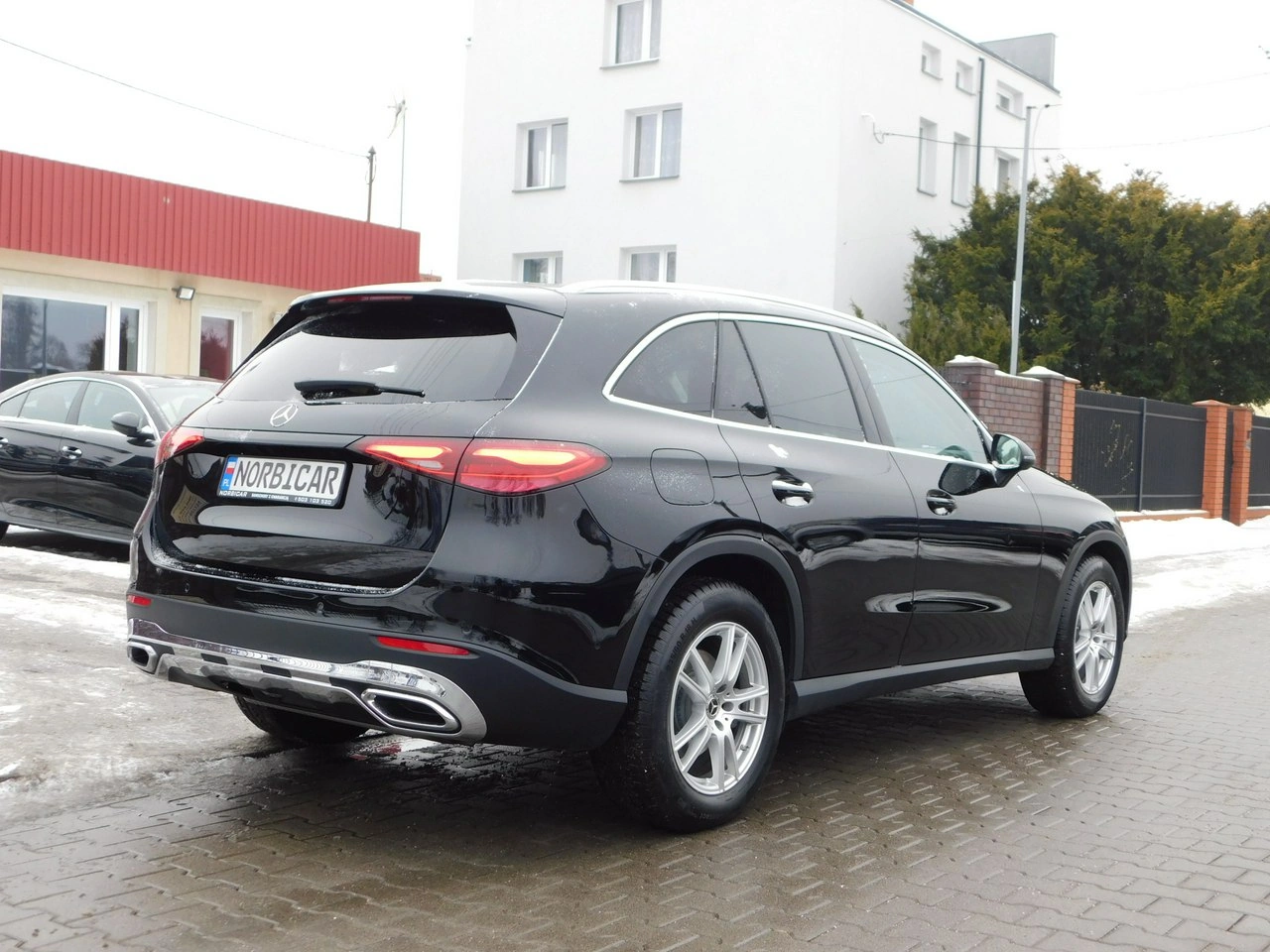 Mercedes GLC 200 - Zdjęcie 3