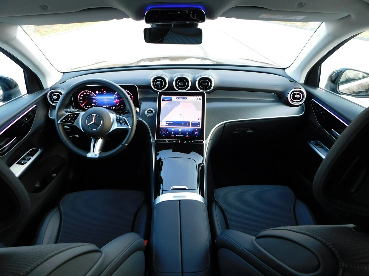 Mercedes GLC 200 - Zdjęcie 5