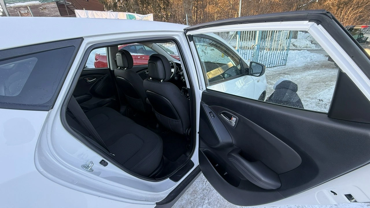 Hyundai ix35 - Zdjęcie 12