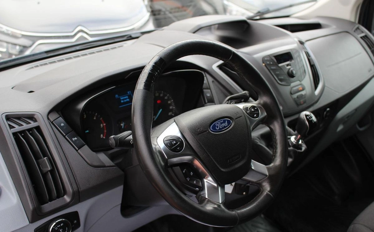 Ford Transit - Zdjęcie 3