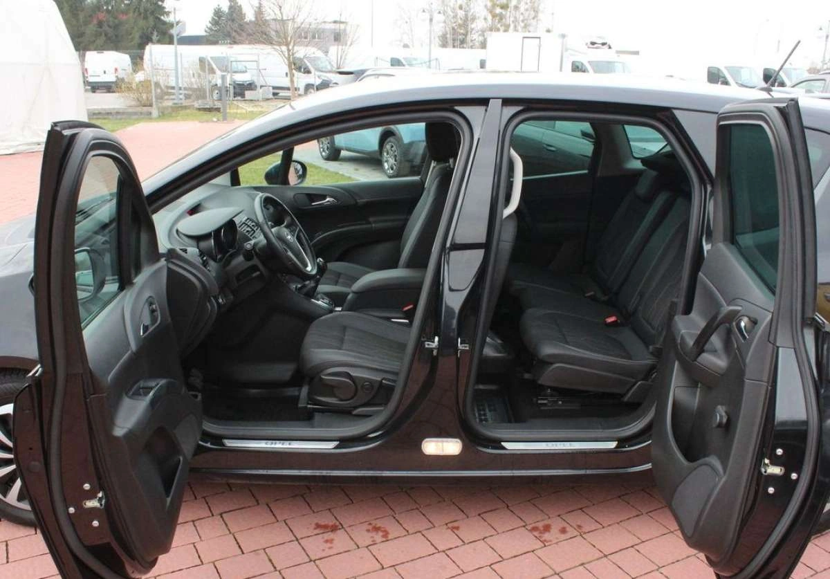Opel Meriva - Zdjęcie 12