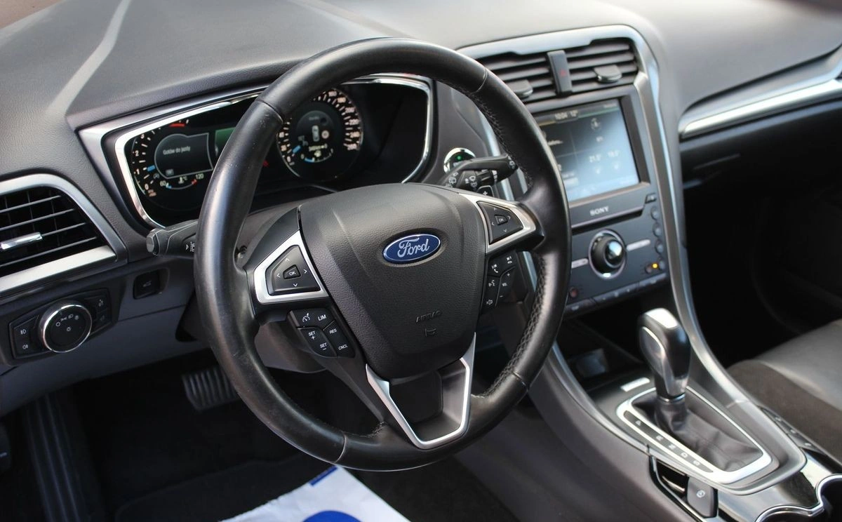 Ford Mondeo - Zdjęcie 3
