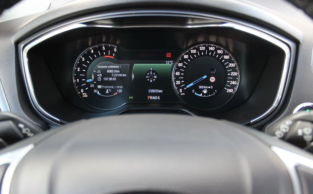 Ford Mondeo - Zdjęcie 11