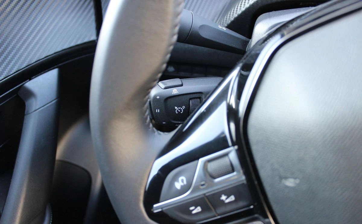 Peugeot 2008 - Zdjęcie 10