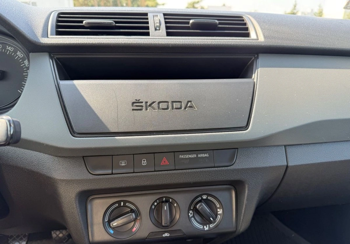 Skoda Fabia - Zdjęcie 17