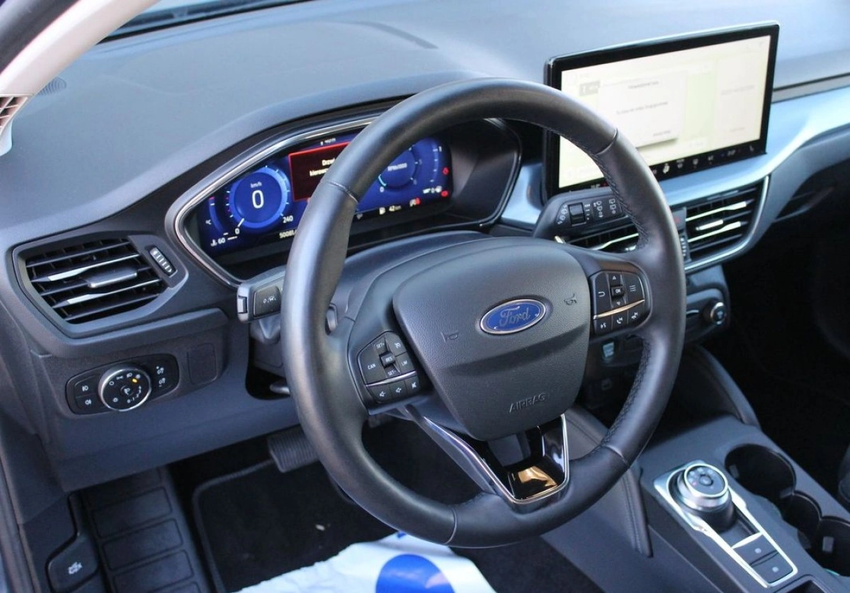 Ford Focus - Zdjęcie 2