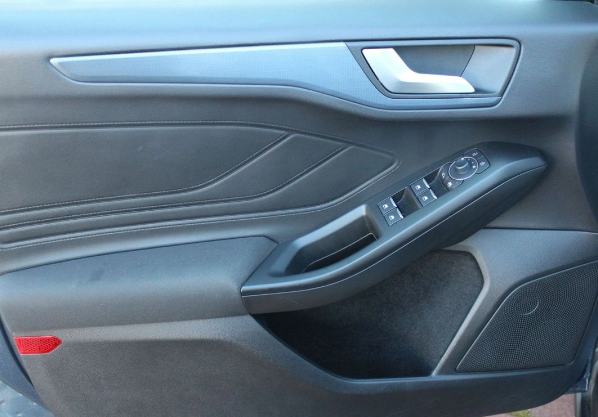 Ford Focus - Zdjęcie 16
