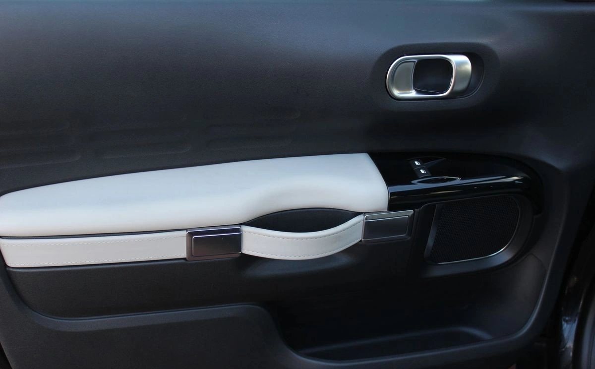 Citroën C4 Cactus - Zdjęcie 18