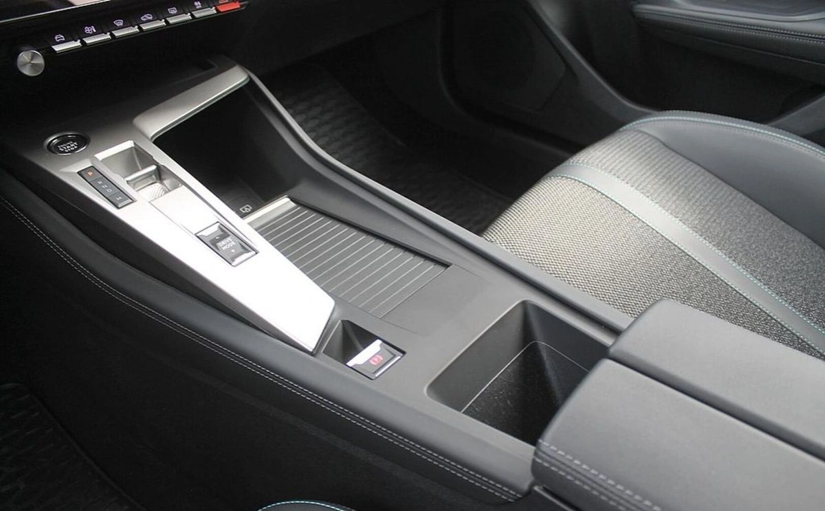 Peugeot 308 - Zdjęcie 11