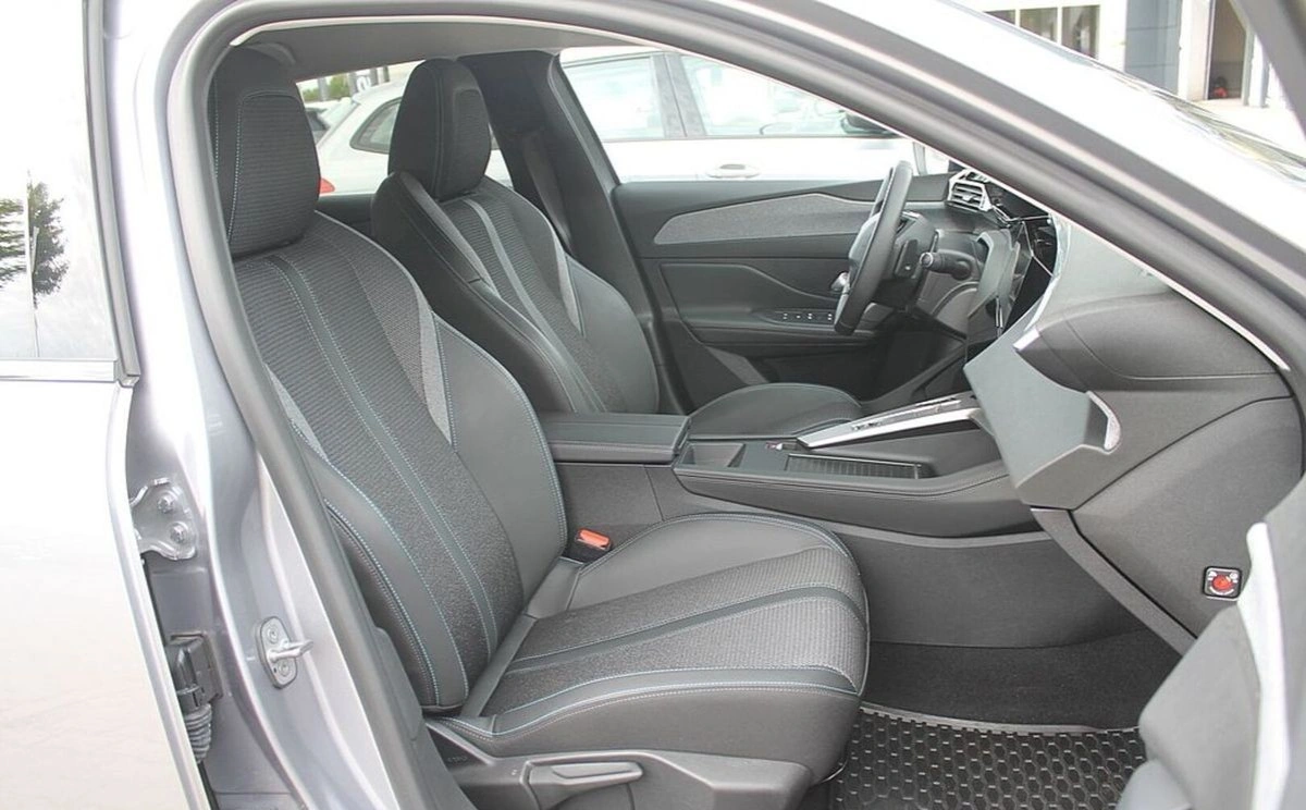 Peugeot 308 - Zdjęcie 12