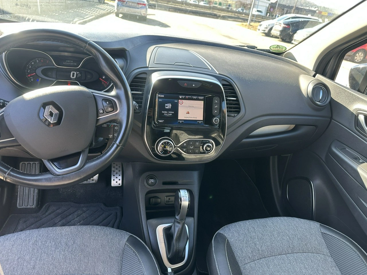 Renault Captur - Zdjęcie 21