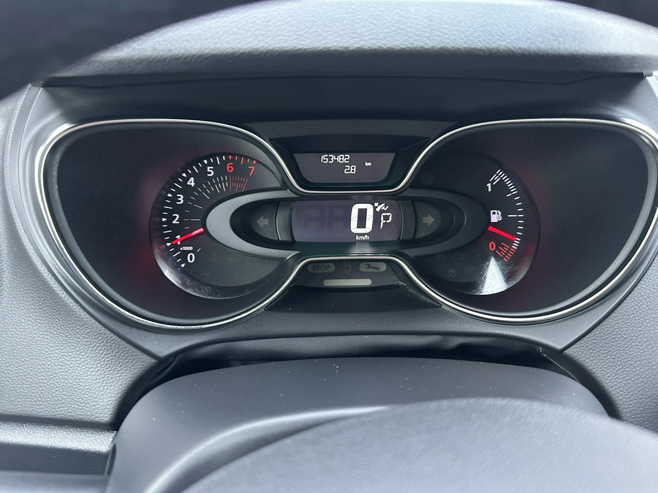 Renault Captur - Zdjęcie 24