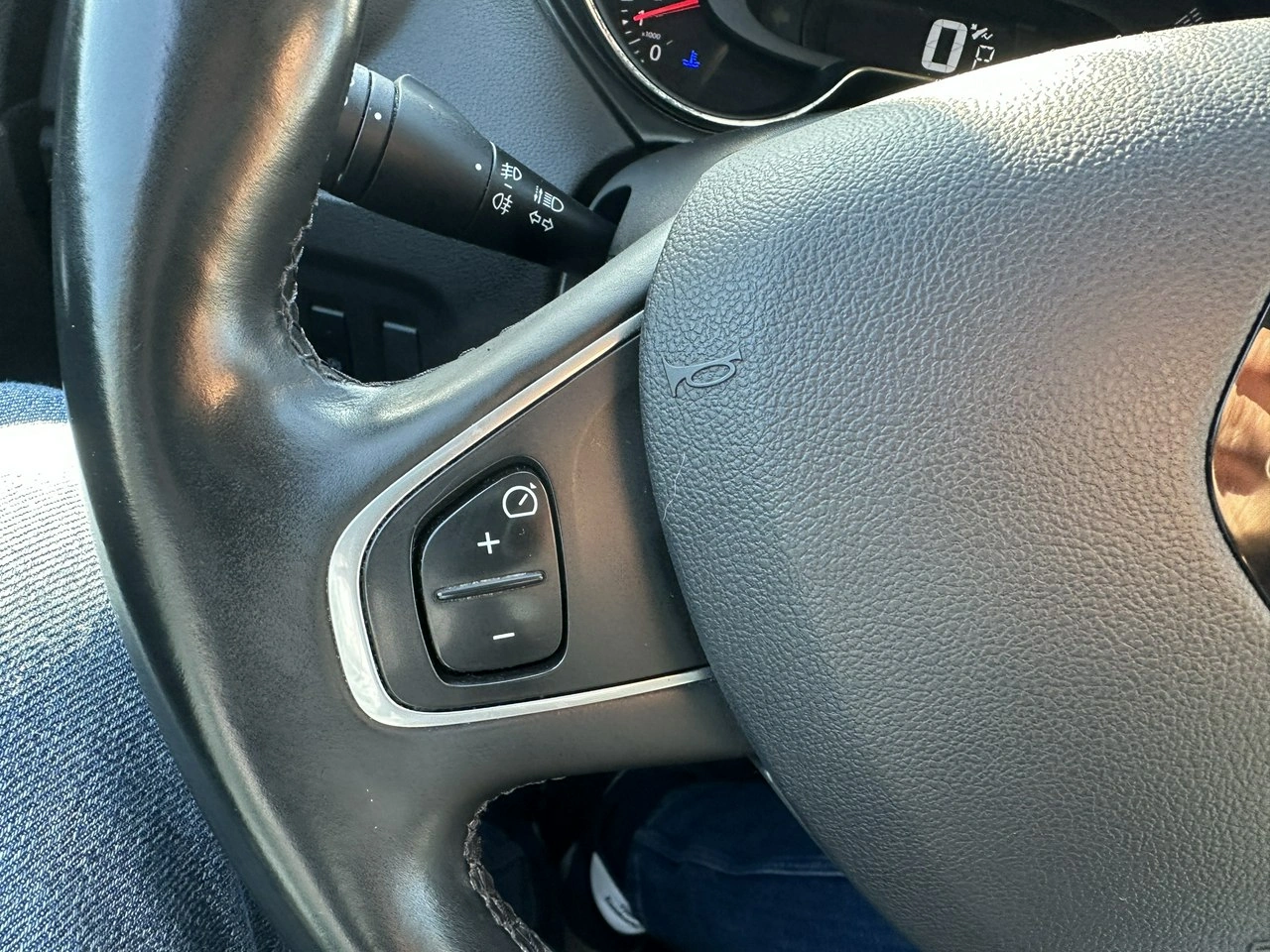 Renault Captur - Zdjęcie 24