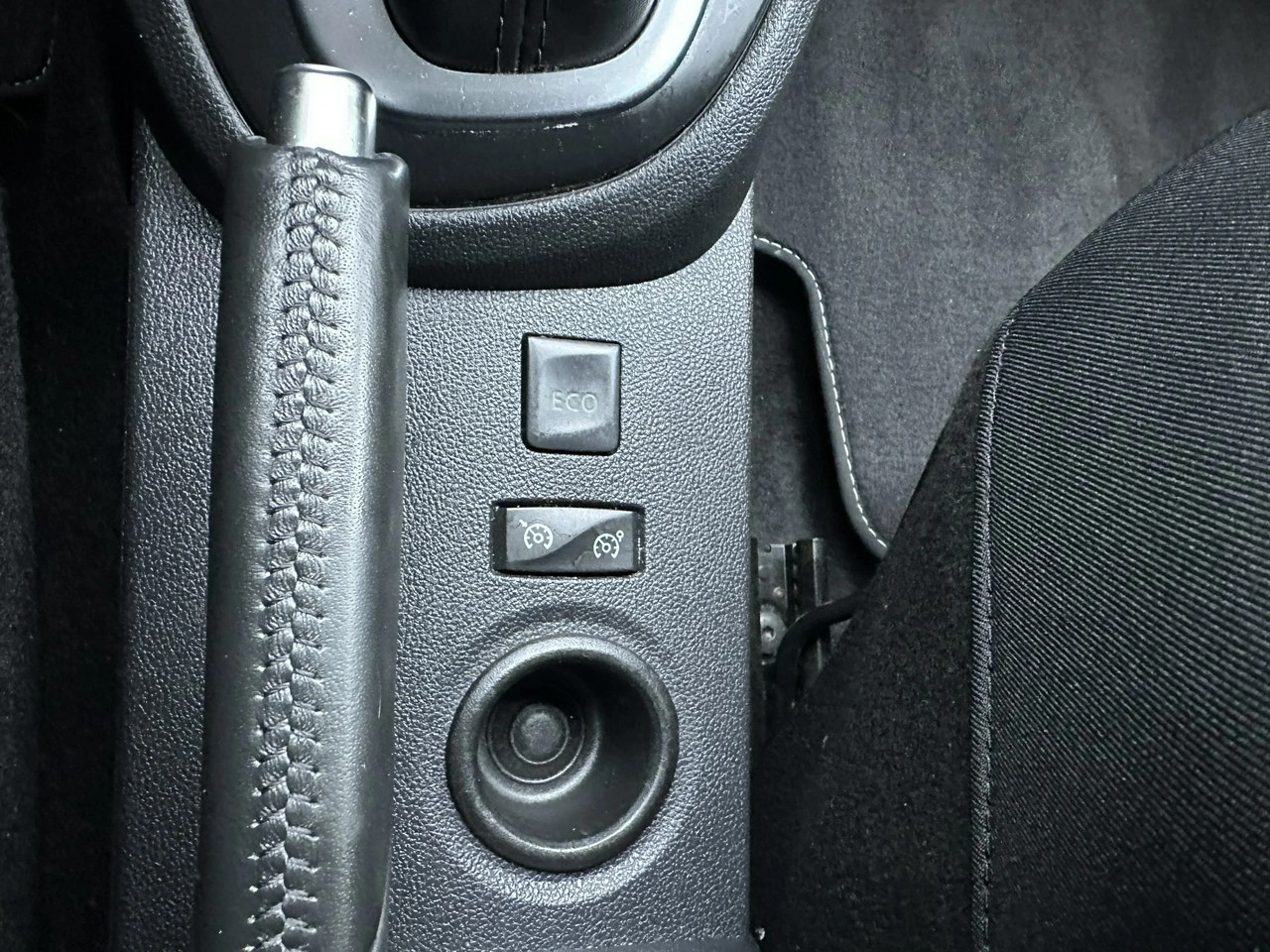 Renault Captur - Zdjęcie 29