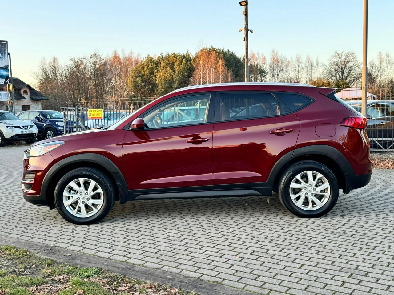 Hyundai Tucson - Zdjęcie 9