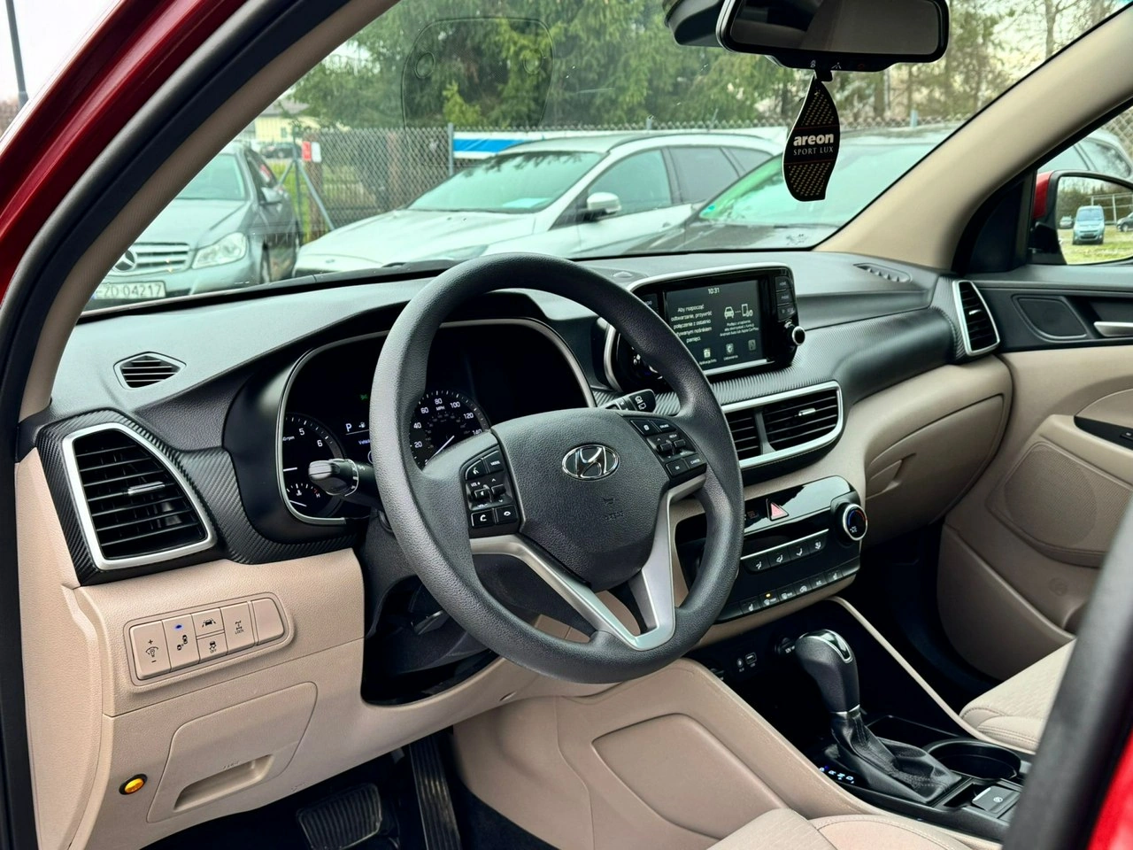 Hyundai Tucson - Zdjęcie 18