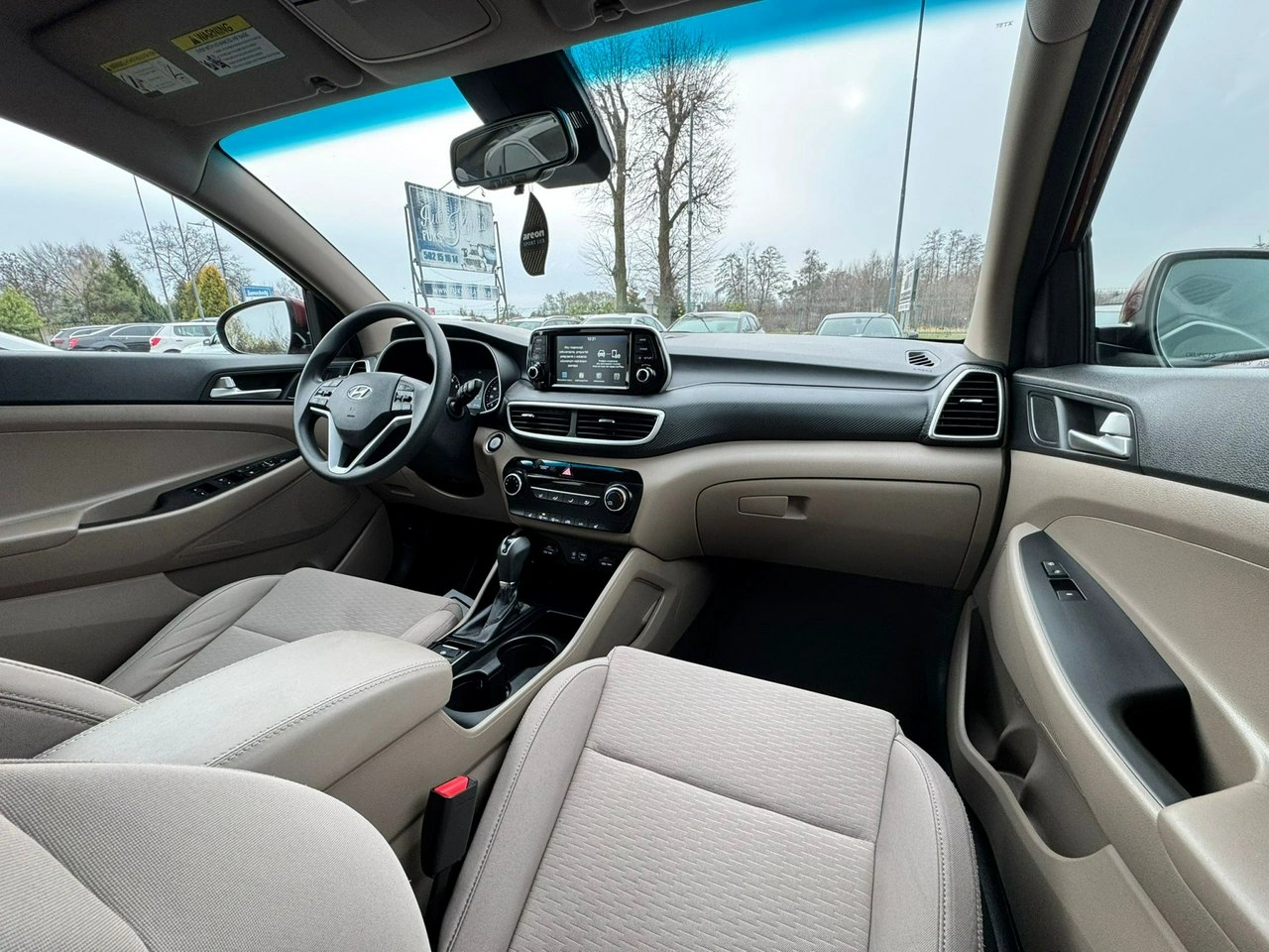 Hyundai Tucson - Zdjęcie 24