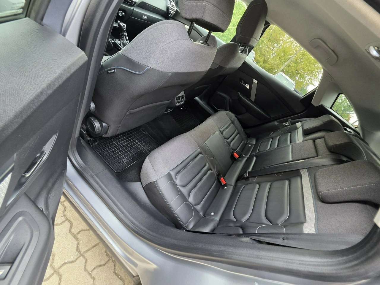 Citroën C4 - Zdjęcie 11