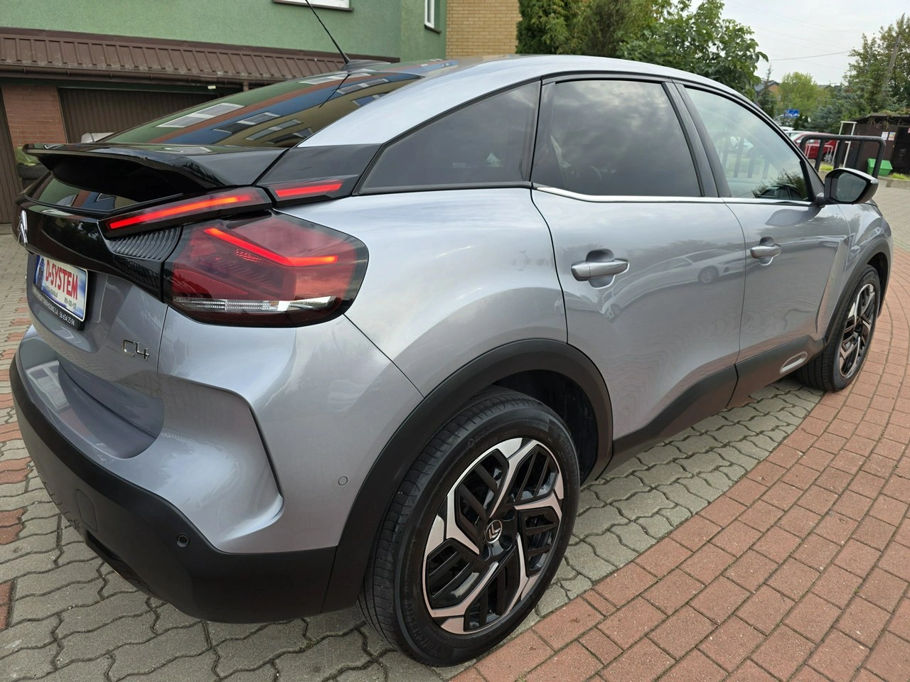 Citroën C4 - Zdjęcie 8