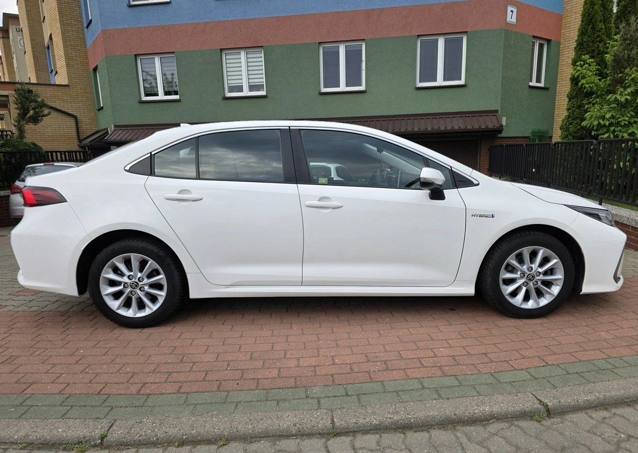 Toyota Corolla - Zdjęcie 16