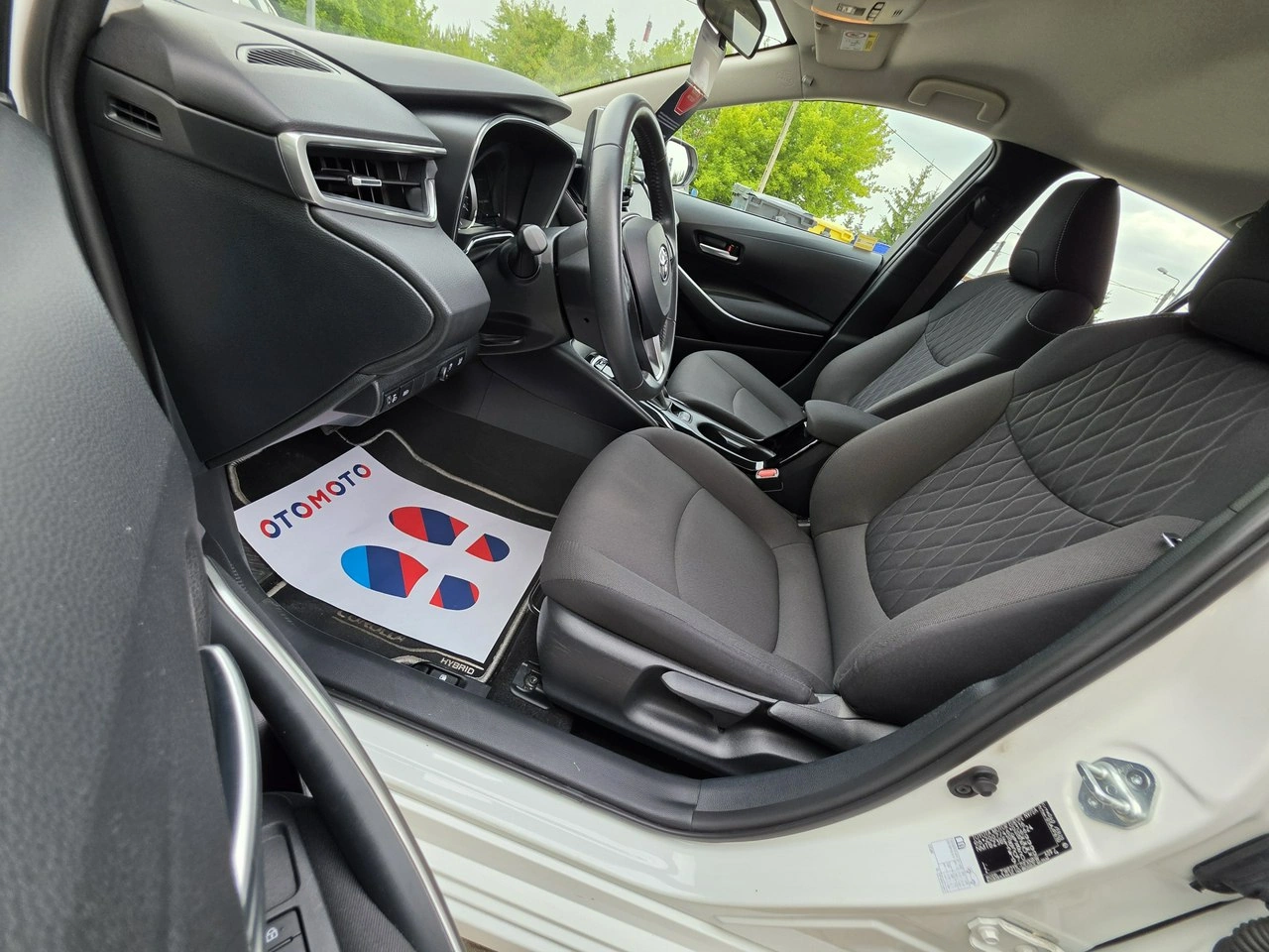 Toyota Corolla - Zdjęcie 9