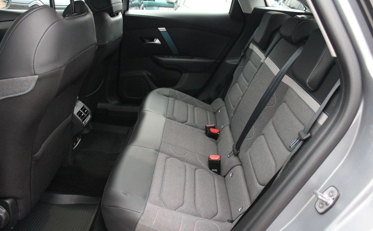 Citroën C4 - Zdjęcie 17