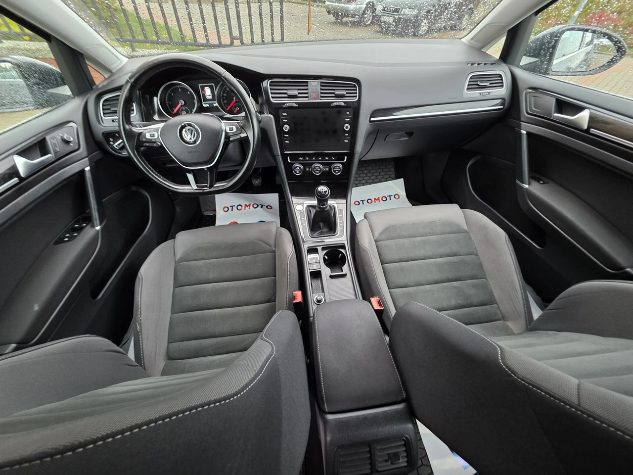 Volkswagen Golf - Zdjęcie 10