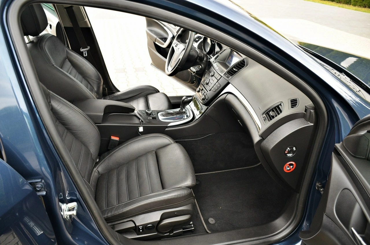 Opel Insignia - Zdjęcie 14
