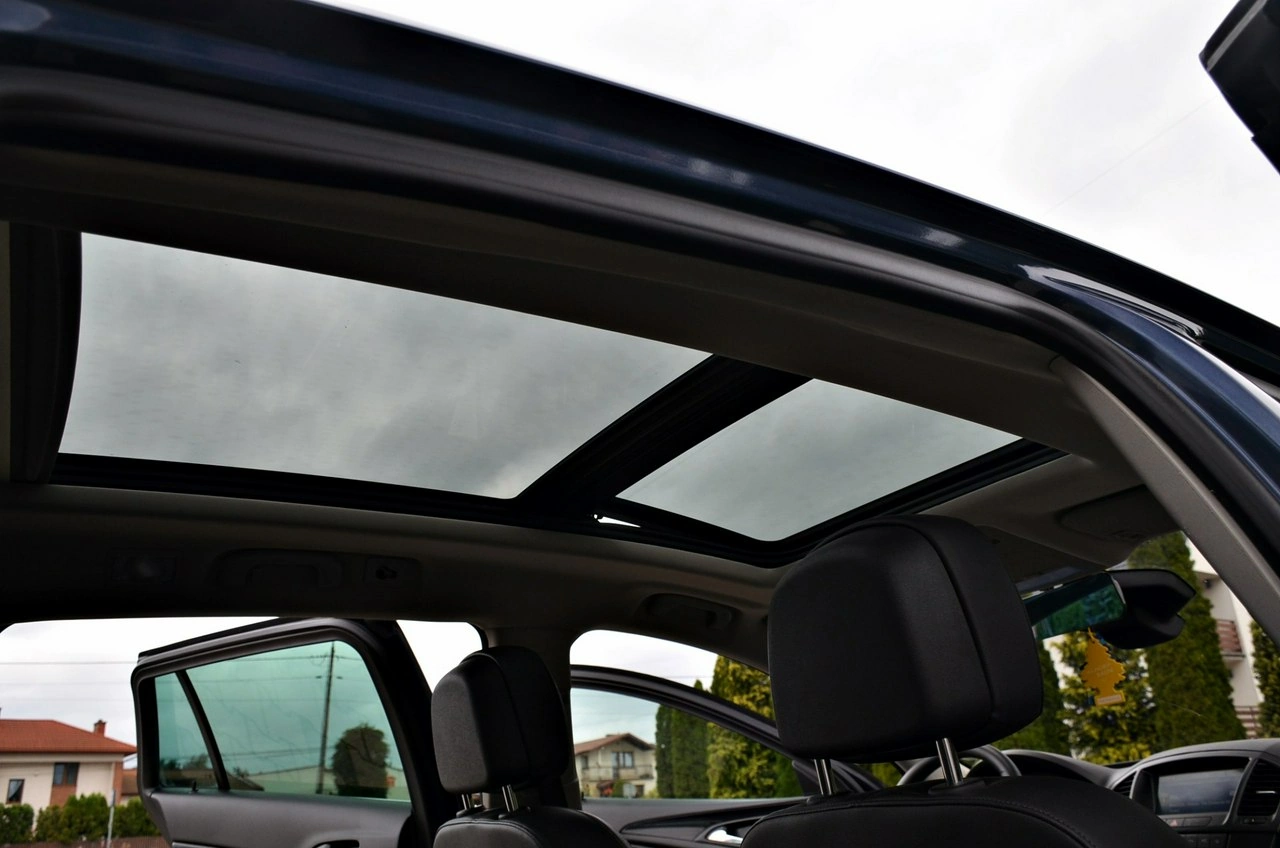 Opel Insignia - Zdjęcie 22