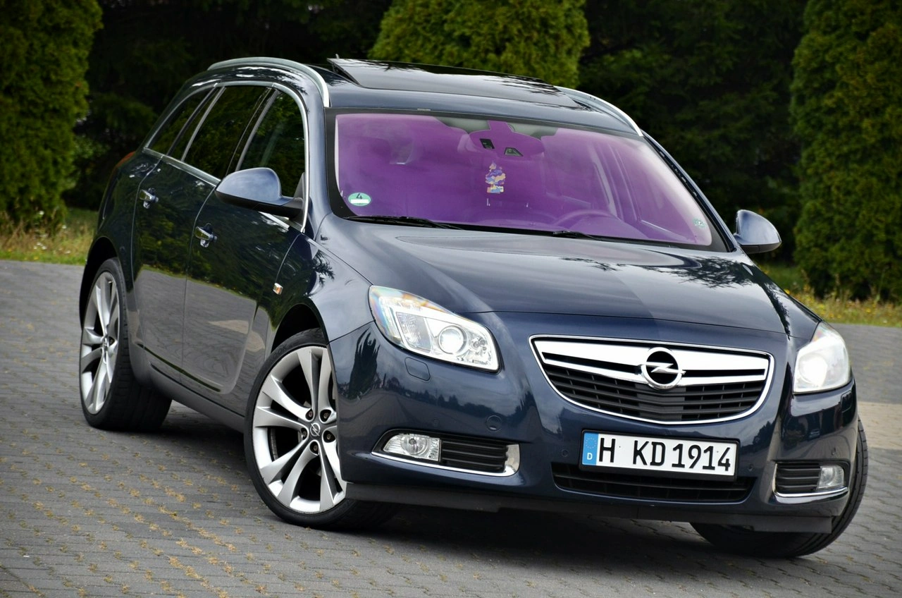 Opel Insignia - Główne zdjęcie