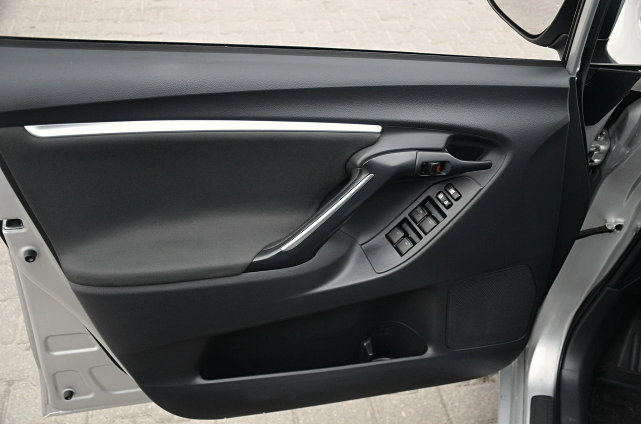 Toyota Verso - Zdjęcie 22
