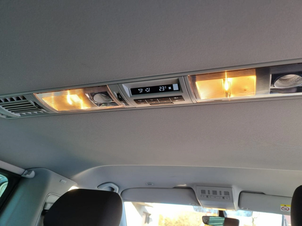 Volkswagen Multivan - Zdjęcie 14