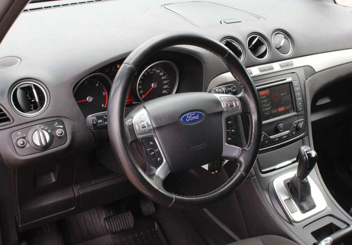 Ford Galaxy - Zdjęcie 2