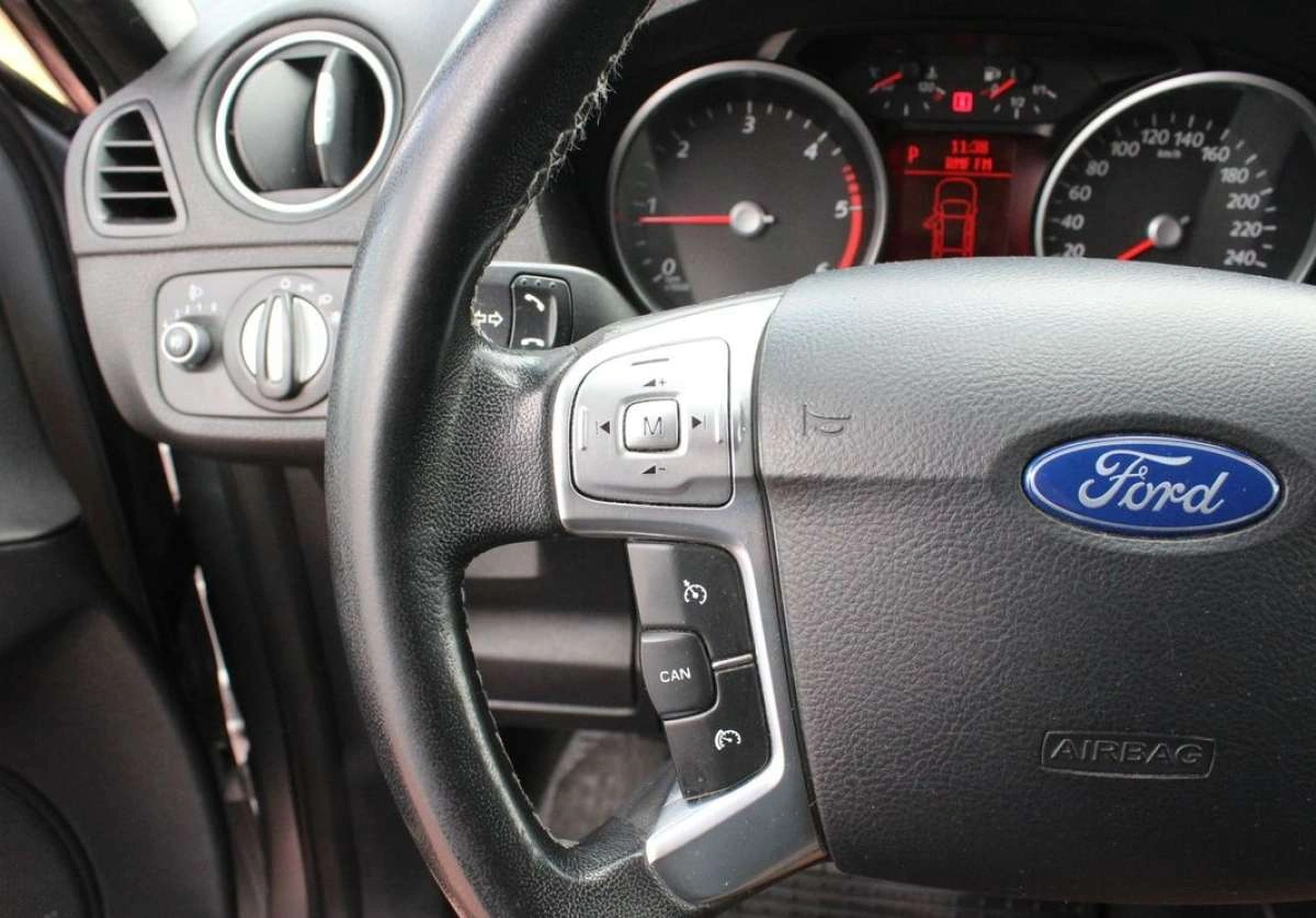 Ford Galaxy - Zdjęcie 18