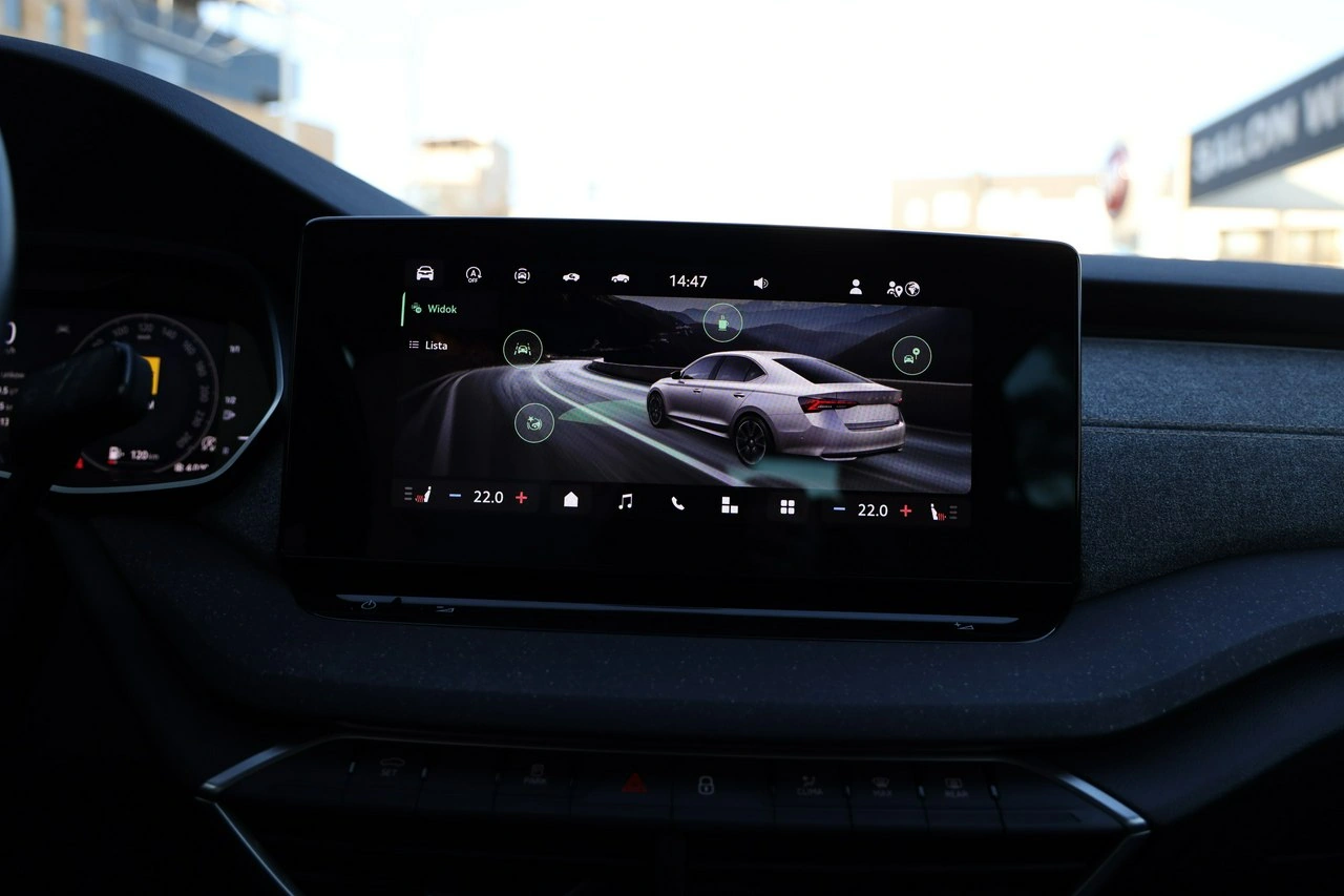 Skoda Octavia - Zdjęcie 15