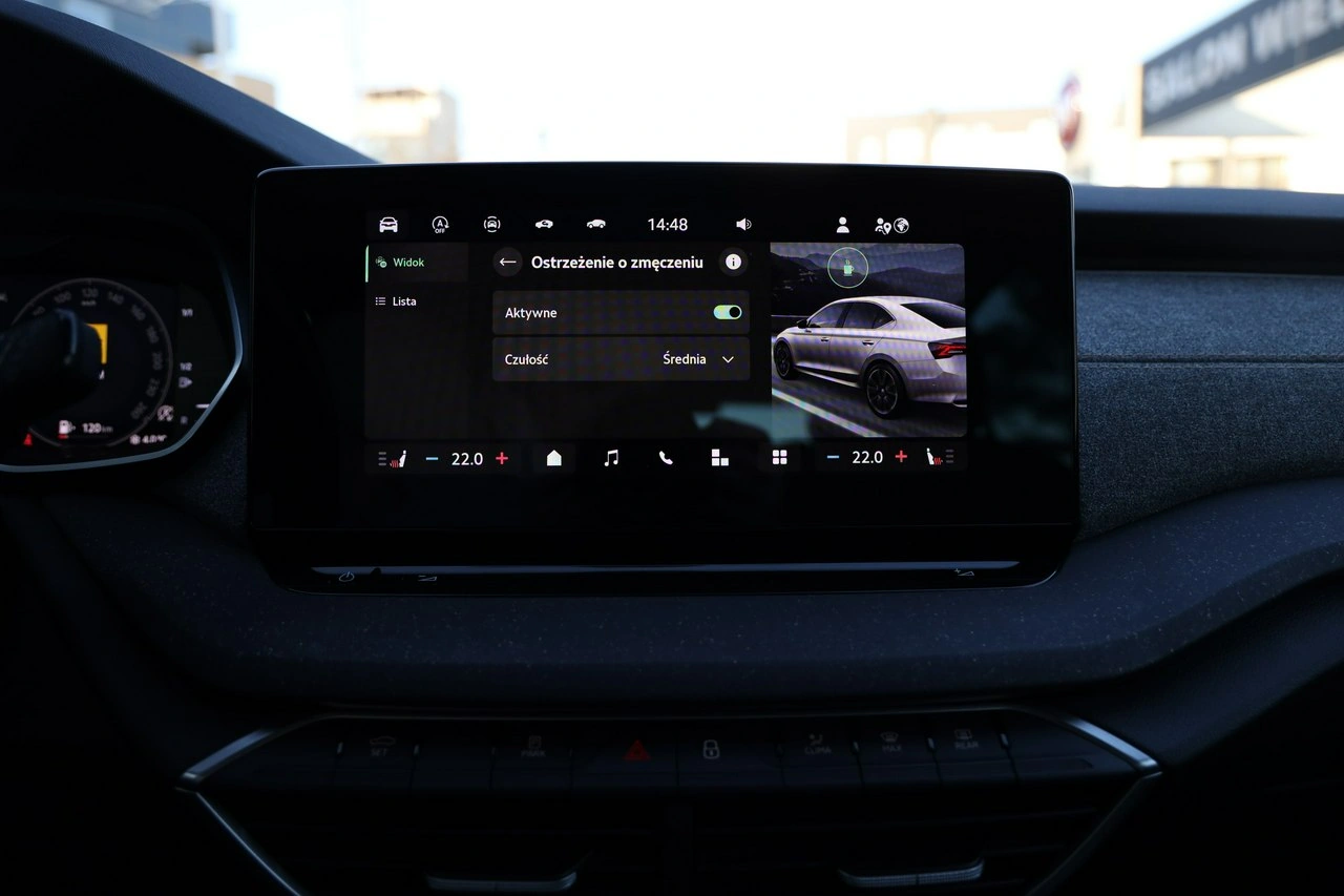 Skoda Octavia - Zdjęcie 19