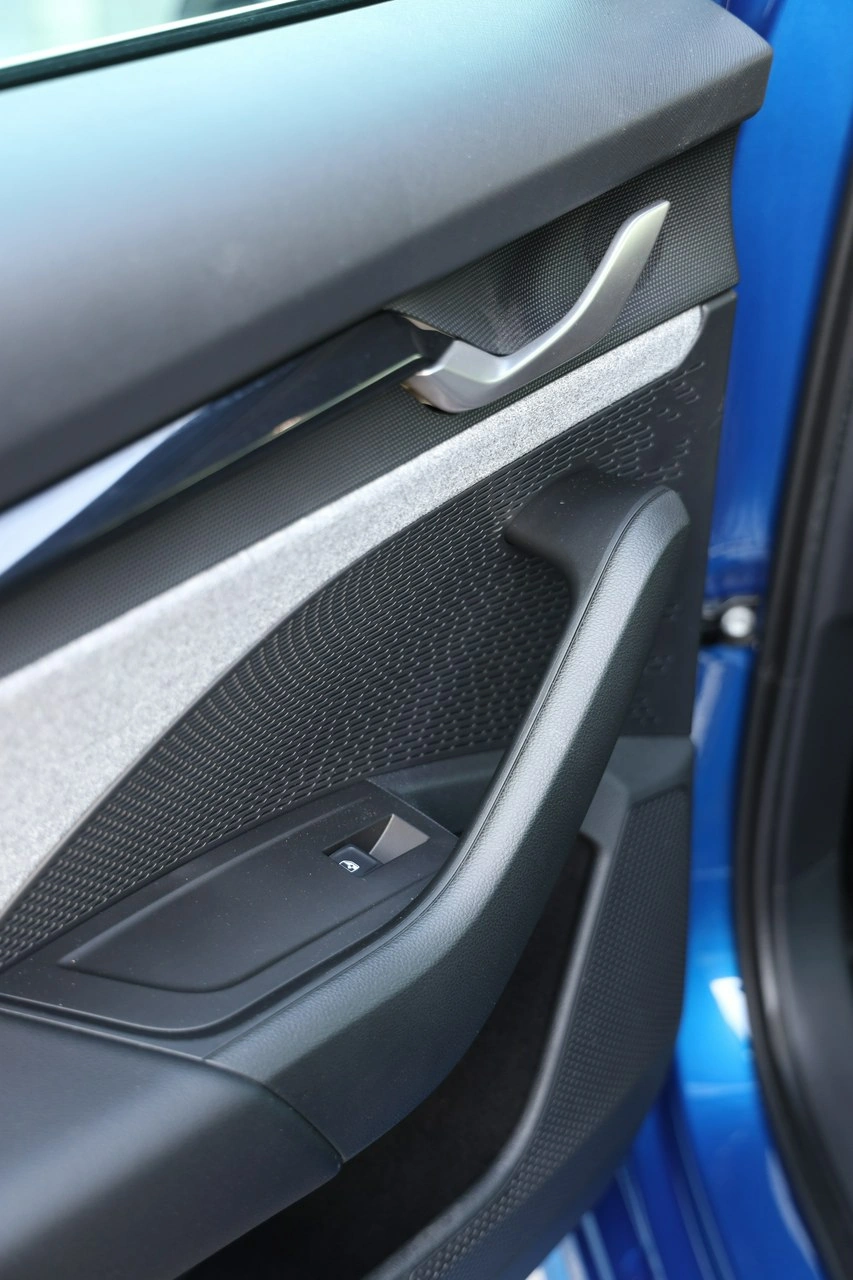 Skoda Octavia - Zdjęcie 27